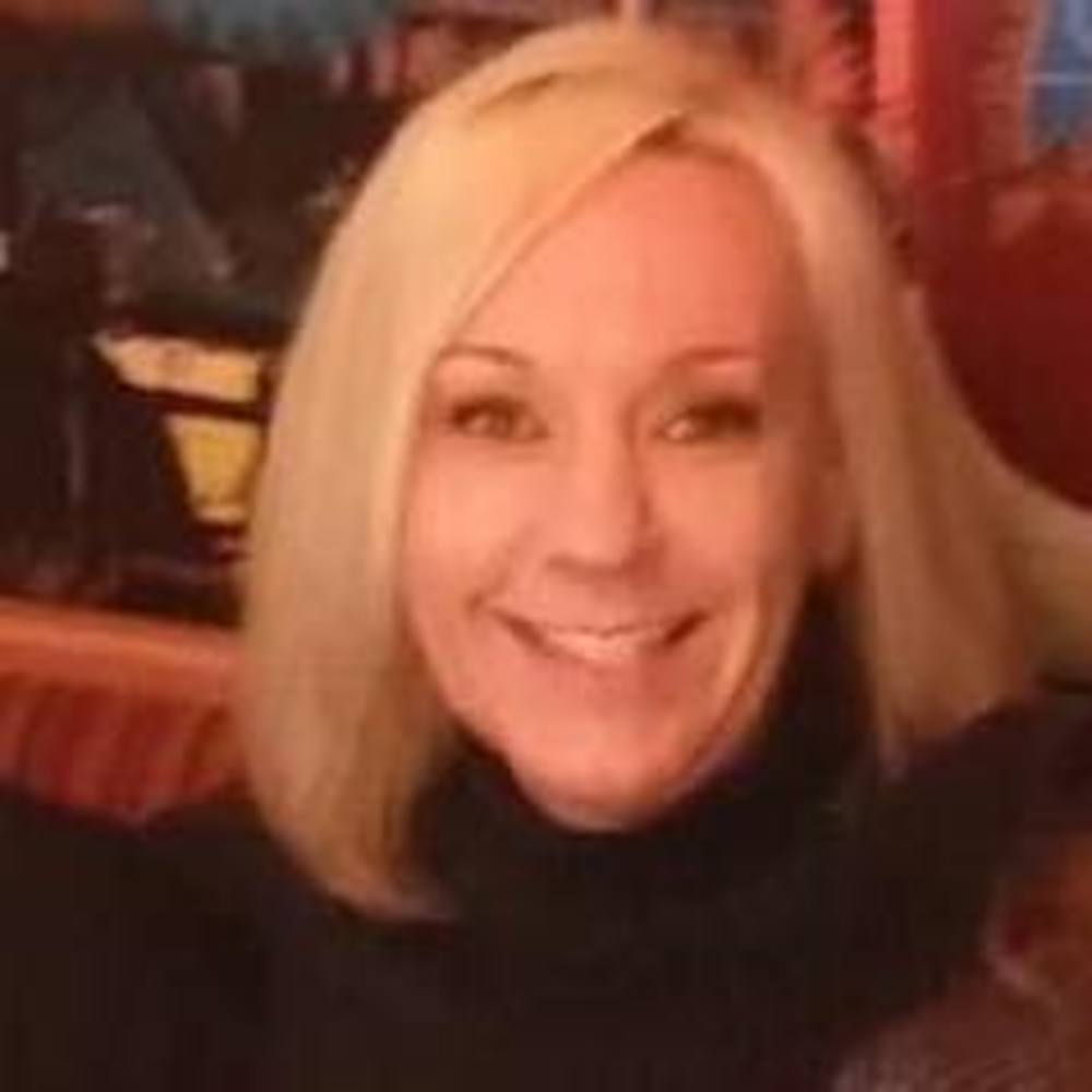Meet your Posher, Leslie